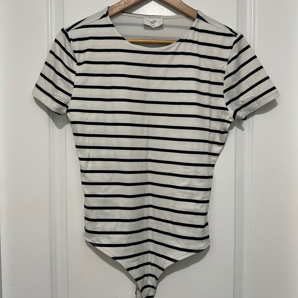 Bluenotes Lined Black and White Striped Bodysuit Womenβs Size Large
